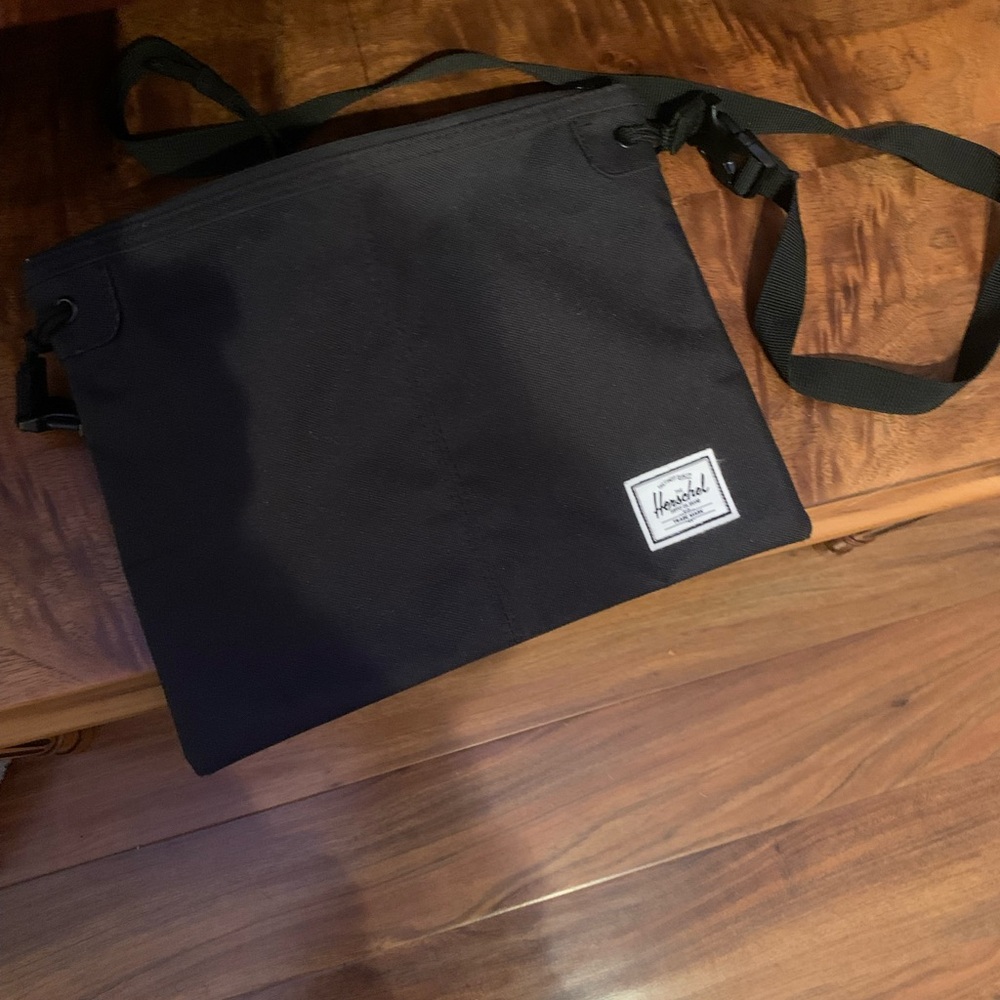 Herschel Supply Company Black Messenger Bag